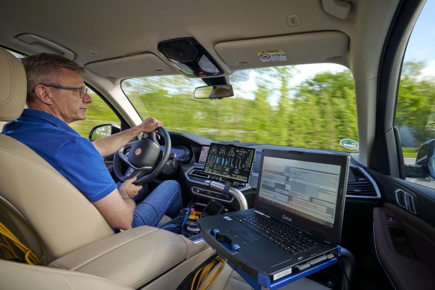 BMW i Hydrogen Next Cockpit