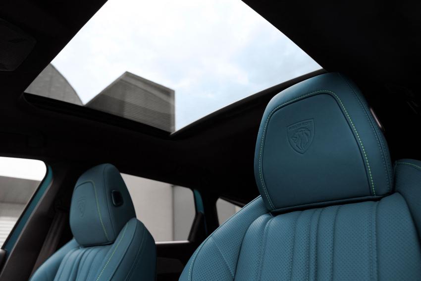 Peugeot 308 SW Sitze und Panoramaglasdach