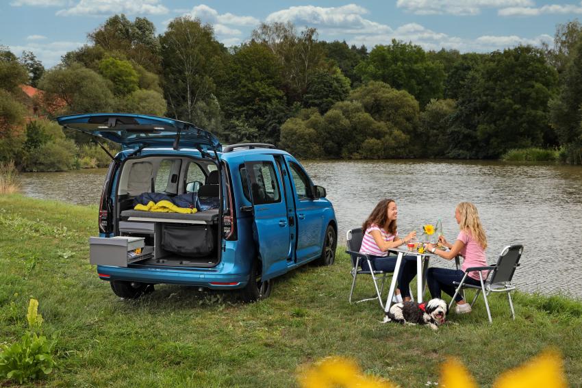 VW Caddy California Heck