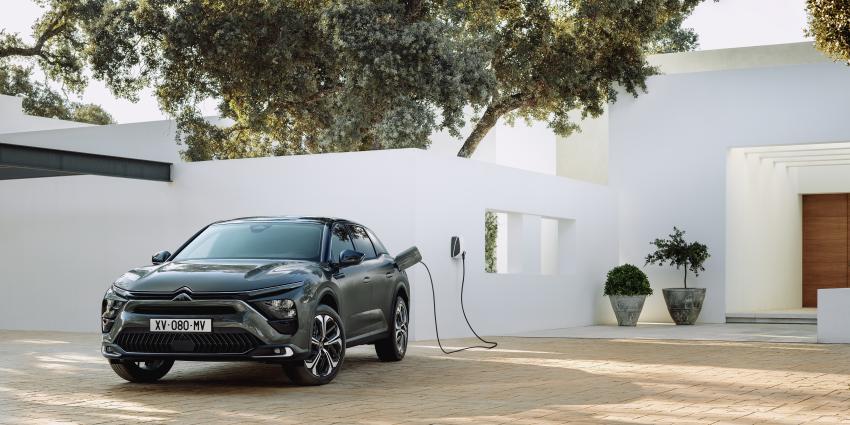 Citroen C5 X Front Ladestation