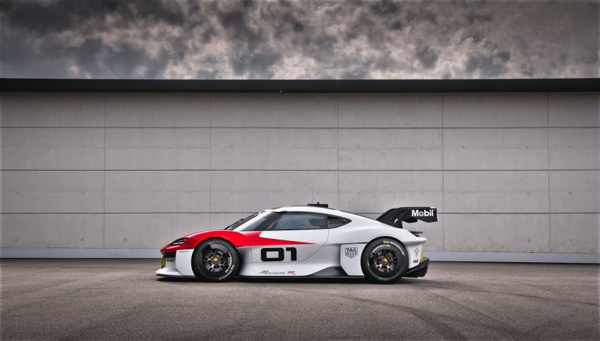 Porsche Mission R Seite