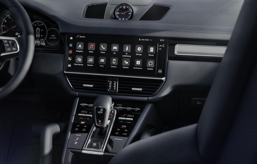 Porsche Cayenne Platinum Edition Cockpit