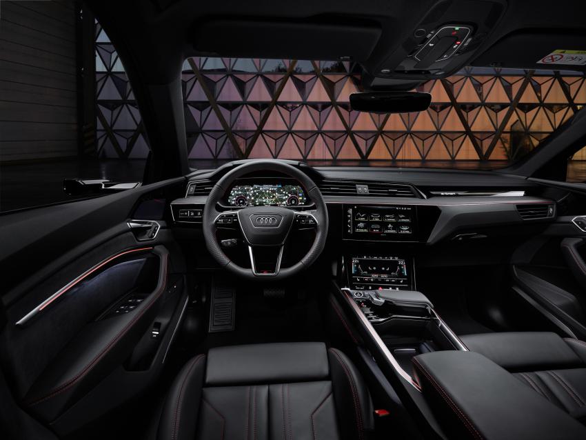 Audi Q8 e-tron Cockpit