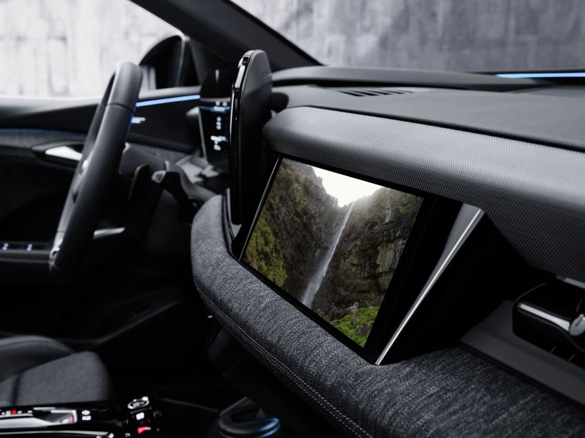 Audi Q6 e-tron Prototyp Beifahrerdisplay