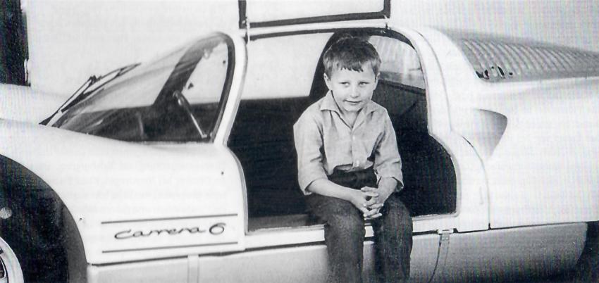 Helmut Eggert in einem Porsche Carrera 6