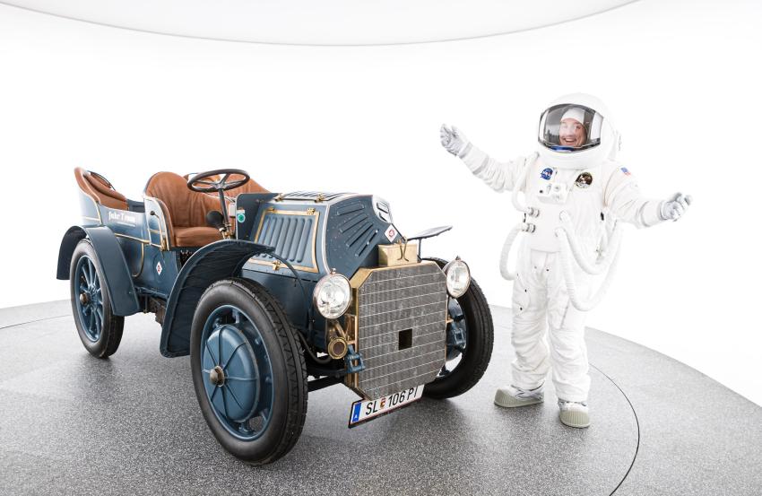 Lohner Porsche