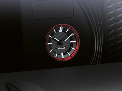 Lexus LC500 Uhr