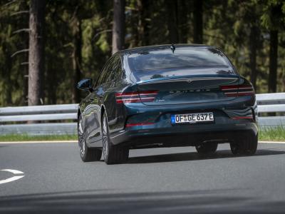 Genesis G80 Electrified Heck