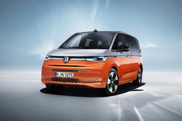 Volkswagen T7 Multivan Front
